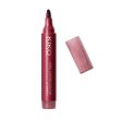 Long Lasting Colour Lip Marker pisak do ust z formułą no-transfer 106 Apple Red 2.5g For Cheap