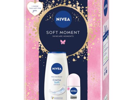 Soft Moment zestaw żel pod prysznic 250ml + antyperspirant roll-on 50ml on Sale